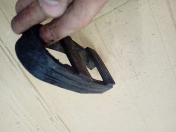 KAWASAKI ER5 НАПРАВЛЯЮЩАЯ РЕЗИНКА СДВИГАЮЩЕГО РУЧКИ ЦЕПИ