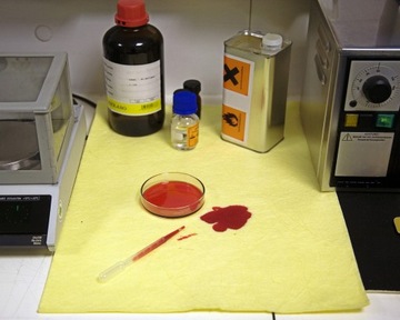 Sorbent sorbenty chemiczny KWASY ZASADY wózek