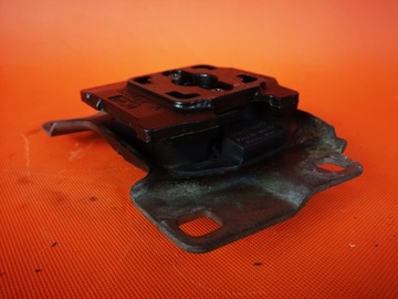 Volvo V40 D2 1.6 Опора на лапу Подушка двигателя