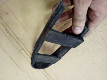 KAWASAKI ER5 НАПРАВЛЯЮЩАЯ РЕЗИНКА СДВИГАЮЩЕГО РУЧКИ ЦЕПИ