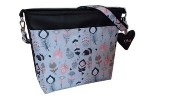 Экологически чистая сумка-органайзер для коляски большой вместимости.