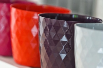 ЦВЕТОЧНЫЙ ВАЗ CRISTAL 16 СМ СЕРАЯ ПЛАСТИКОВАЯ КРЫШКА