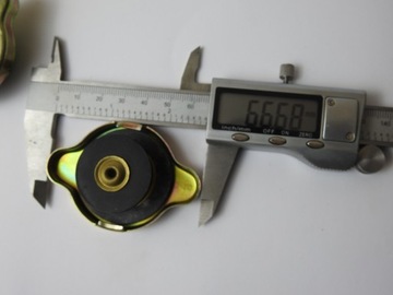 Крышка радиатора Bedford Rascal 99400411