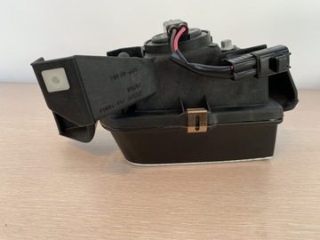 ФАРА ПЕРЕДНЯЯ ПРОТИВОТУМАННАЯ LEXUS ES300 81220-33030