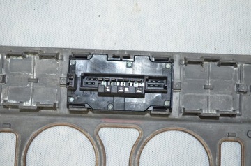 MERCEDES W210 РАМНАЯ ПАНЕЛЬ A2106830308