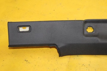 OSŁONA SŁUPKA LEWY PRZÓD S-LINE A4 B6 8E0867233A