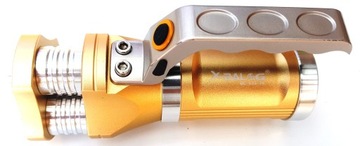 Фонарик ручной прожектор 3*T6 CREE LED, сильный