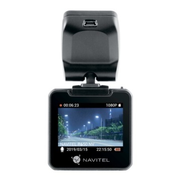 Видеорегистратор Navitel R650 NV + карта памяти 32 ГБ