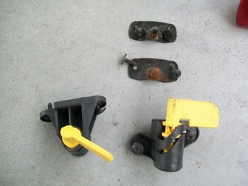 ДЕТАЛЬ ЗАДНЕЙ ЛЕВОЙ ДВЕРИ VIVARO TRAFIC 3