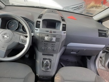ПРИБОРНАЯ ПАНЕЛЬ OPEL ZAFIRA B 2007