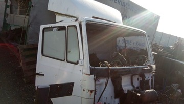 Kabina Mercedes 914 817 1117 500 zł