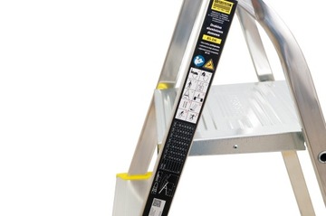 4-СТУПЕНЧАТАЯ СКЛАДНАЯ ЛЕСТНИЦА 150 кг EN131