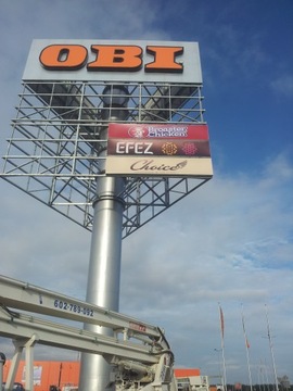 световая реклама большого формата 400х80см.