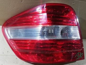 Mercedes ML 164 lampa lewa tylna tył