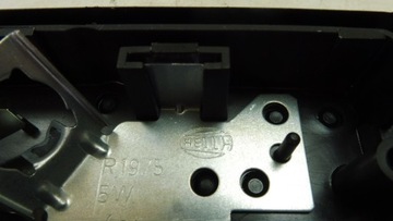 Габаритный фонарь HELLA 2PG004361011 SCANIA