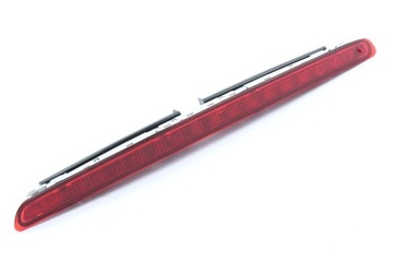 TRZECIE ŚWIATŁO STOP SKODA OCTAVIA III SUPERB III 5E9945097C ORYGINAŁ