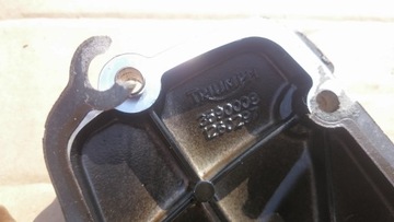 КРЫШКА ЦЕПИ ГРМ TRIUMPH TIGER 800 10-17