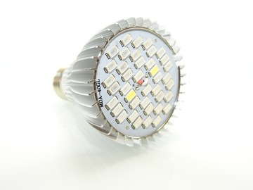 СВЕТОДИОДНАЯ ЛАМПОЧКА ДЛЯ ВЫРАЩИВАНИЯ РАСТЕНИЙ 40ВТ E27