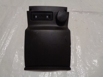 RENAULT ESPACE V PANEL USB GNIAZDO ZAPALNICZKI