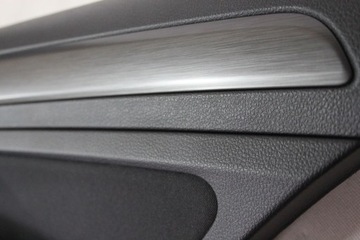 ОБИВКА ДВЕРИ ЗАДНЯЯ ПРАВАЯ КОВРИК GOLF 7 VARIANT НОВЫЙ