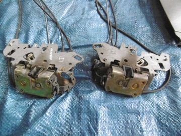 ZÁMEK KLIKA DVEŘE POSUVNÝCH ZADNÍ DODGE CARAVAN CHRYSLER GRAND VOYAGER IV