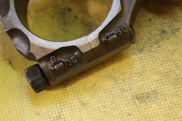 ШАТУН ПОРШНЯ VW PASSAT B5 1.8 B AVV 027B