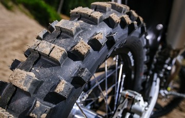 ШИНА METZELER SIX DAYS SOFT 140/80-18 высота 24 часа