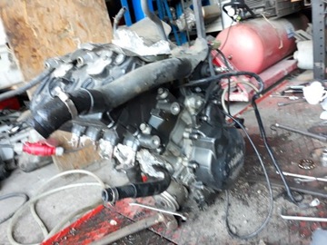 Детали двигателя Yamaha R6 2005 yzf 600