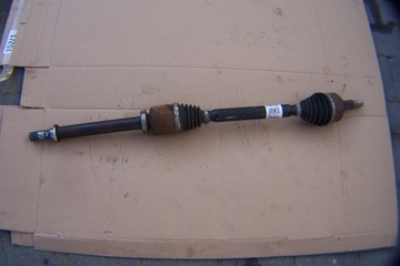 LAGUNA III 1.5 DCI PÓŁOŚ PRAWA 8200934677