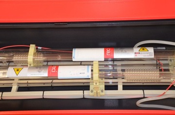 CO2 ЛАЗЕРНАЯ ТРУБКА RECI W4 100 Вт (10 000 ч) + ЛИНЗА