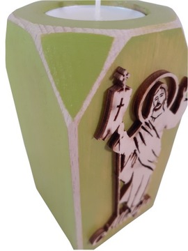 Świecznik-Jezus Zmartwychwstały-Wielkanoc Drewno