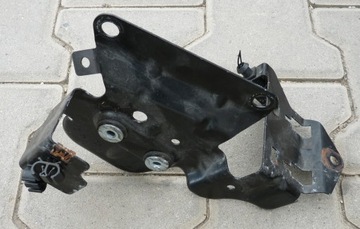 Audi VW mocowanie wspornik podpora łapa 03G131133D