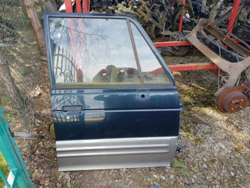 HYUNDAI GALLOPER II 99R DVEŘE PRAVÉ 3D