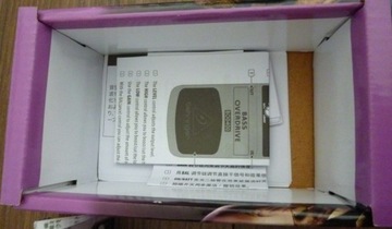 Behringer BOD400 - Басовый эффект