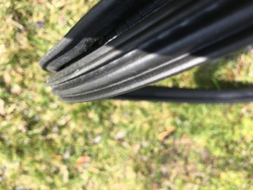 УПЛОТНИТЕЛИ ДВЕРЕЙ PORSCHE MACAN