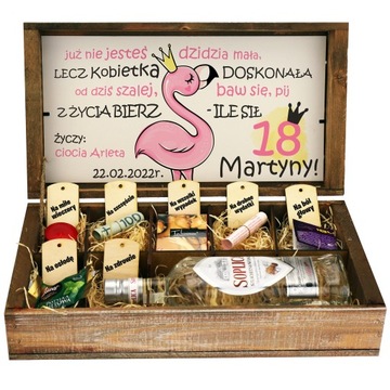 BOX BOX ESSENTIALS ДЛЯ ПОДАРКА НА 18-ЛЕТИЕ ДНЯ РОЖДЕНИЯ
