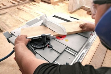 НАСТОЛЬНАЯ ПИЛА 2100W GTS 10 XC BOSCH