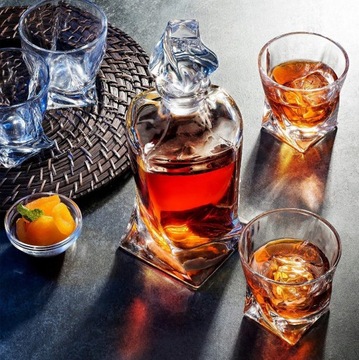 BOHEMIA QUADRO WHISKY KARAFKA + 6 SZKLANEK PREZENT