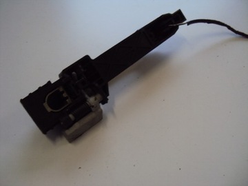 KLIKA DVEŘE PRAVÝ PŘEDNÍ NISSAN PATHFINDER