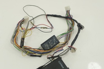 Комплект громкой связи THBBURY uni cartalk