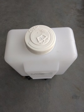 БАЧОК ОМЫВАТЕЛЯ ДЛЯ 2 НАСОСОВ NEW HOLLAND T