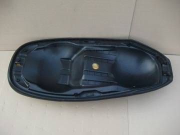 PIAGGIO X10 125 SIEDZENIE KANAPA FOTEL