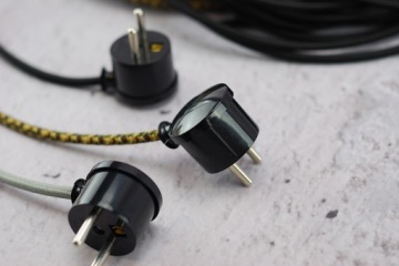 плоская вилка SLIM 230 В не выступает из розетки LOFT