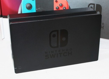 NINTENDO SWITCH В ОЧЕНЬ ХОРОШЕМ СОСТОЯНИИ + ПОКЕМОН