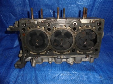ГОЛОВКА ЦИЛИНДРА В сборе ПРАВАЯ AUDI VW 2.7 3.0 TDI 0594S
