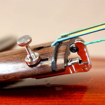 Трость для микроскрипки Wittner 1/2-1/4 НИКЕЛЬ