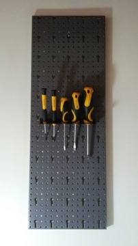 ZAWIESZKA NA 7 PILNIKÓW / WKRĘTAKÓW OTW. OKRĄGŁE