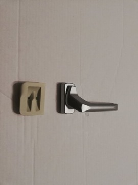 Куб для мансардных окон FAKRO и OPTILIGHT, пластик, ригель, замок, защелка