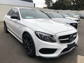 DOPLNĚNÍ NÁRAZNÍKU MERCEDES W205 AMG ČERNÁ C63 C43