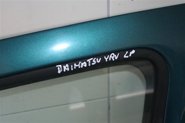 DVEŘE PŘEDNÍ LEVÉ DAIHATSU YRV